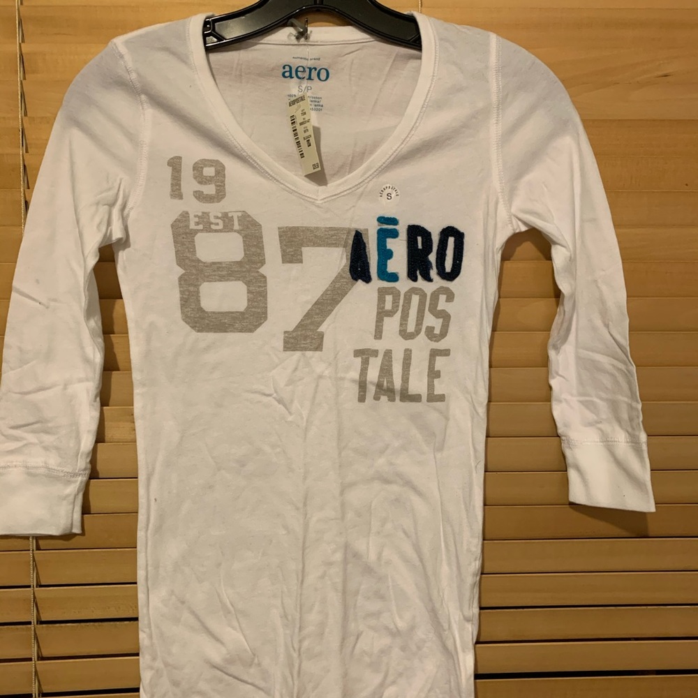 Aeropostale white T-shirts